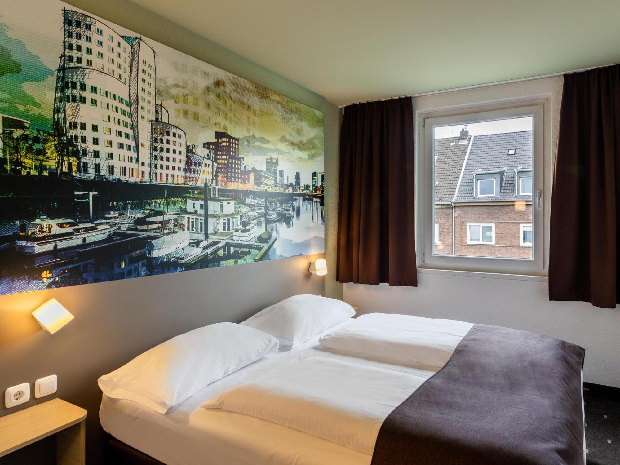 B&B Hotel Dusseldorf City-Sud Eksteriør bilde