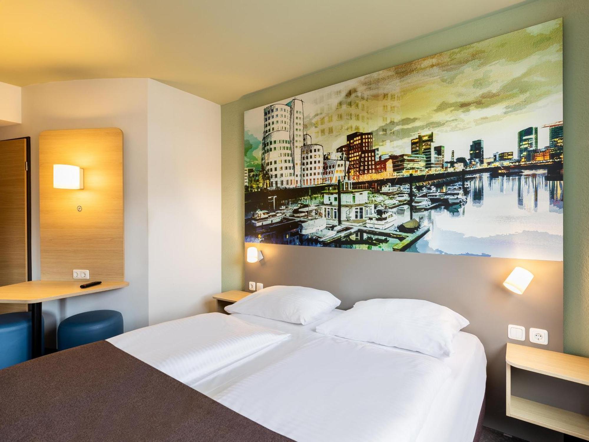B&B Hotel Duesseldorf City-Sued Eksteriør bilde