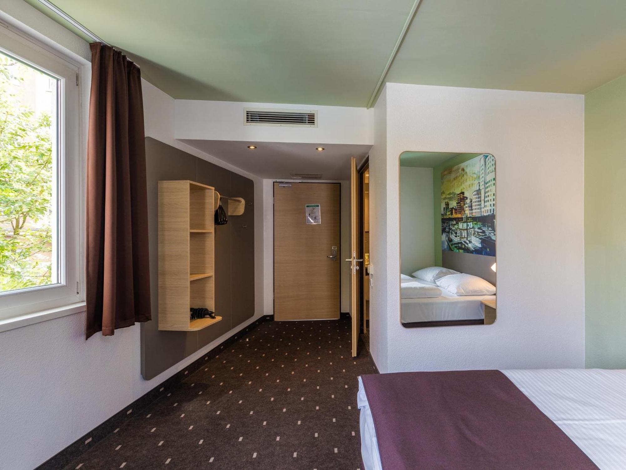 B&B Hotel Duesseldorf City-Sued Eksteriør bilde