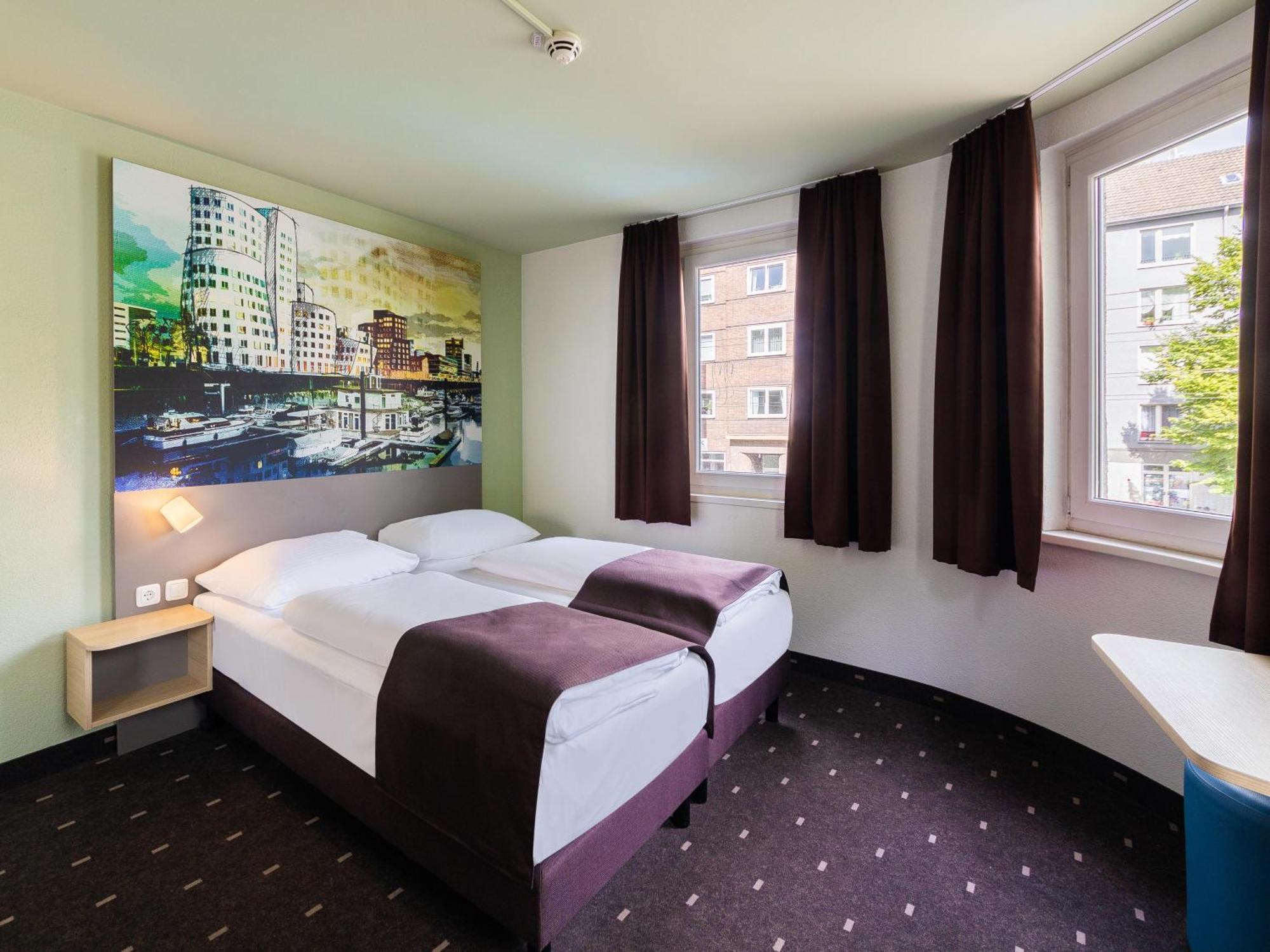 B&B Hotel Duesseldorf City-Sued Eksteriør bilde